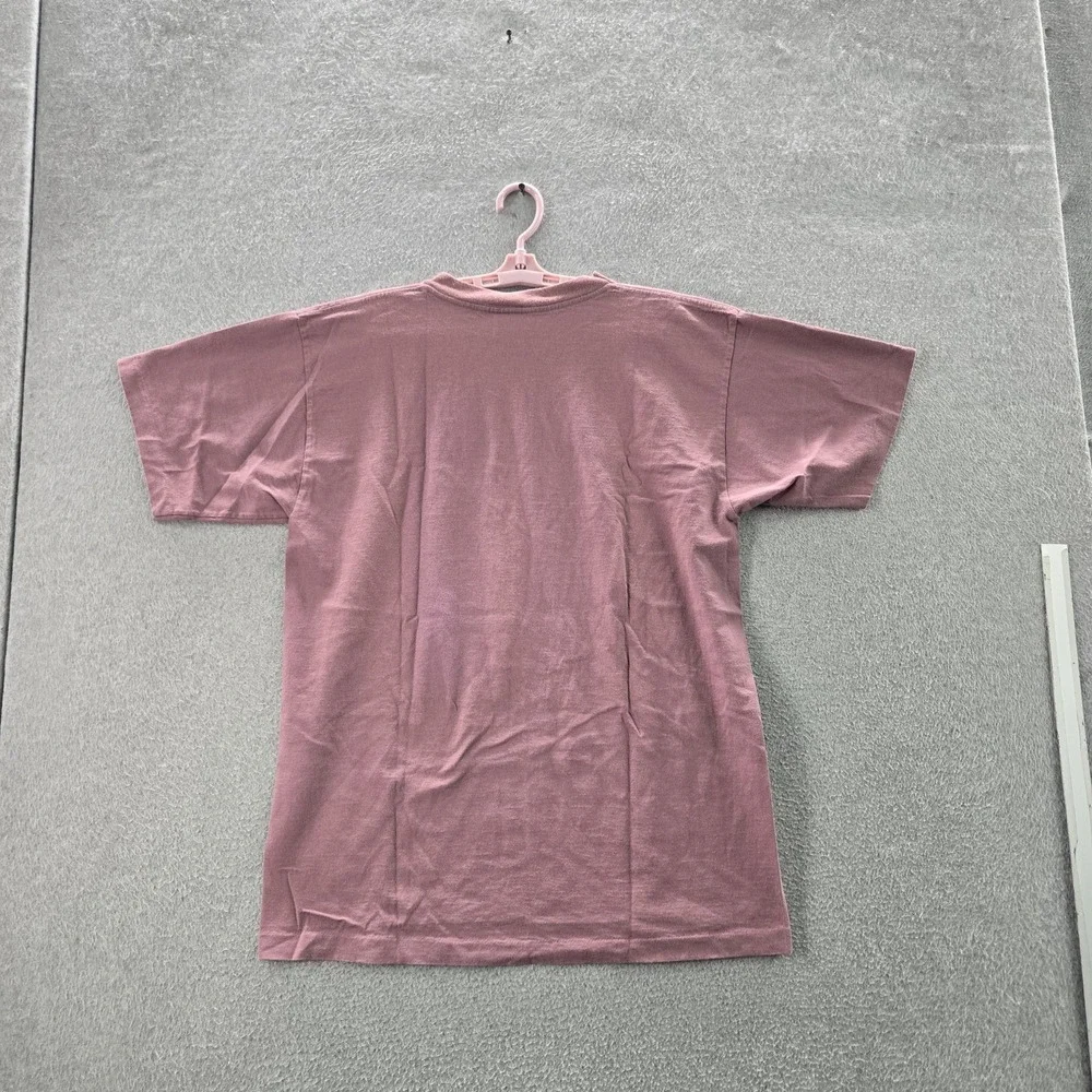 VINTAGE Seattle Men Shirt L Purple USA Graphic Print Text Tee 90s Tee READ‎